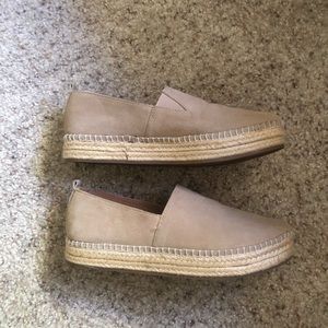 Steve Madden espadrille flat slip ons